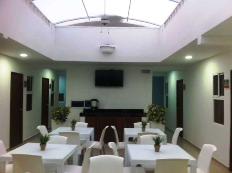 Azuán By Gh Hotel 3*