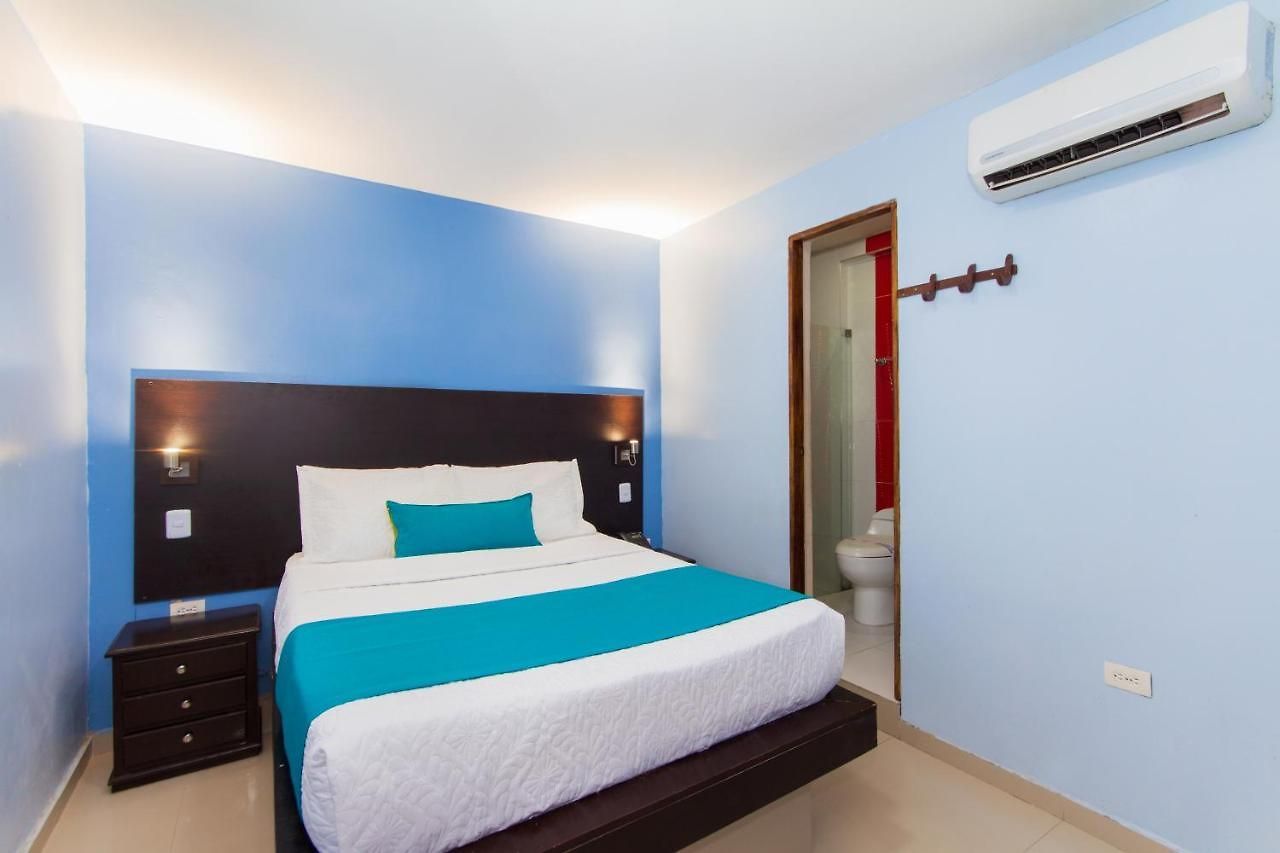 Azuán By Geh Hotel 3*